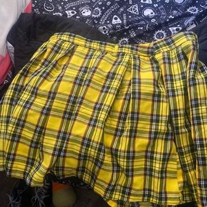 Yellow hot topic skirt